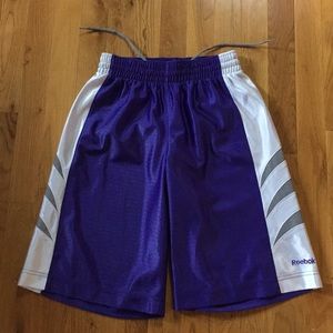 Reebok youth medium athletic shorts